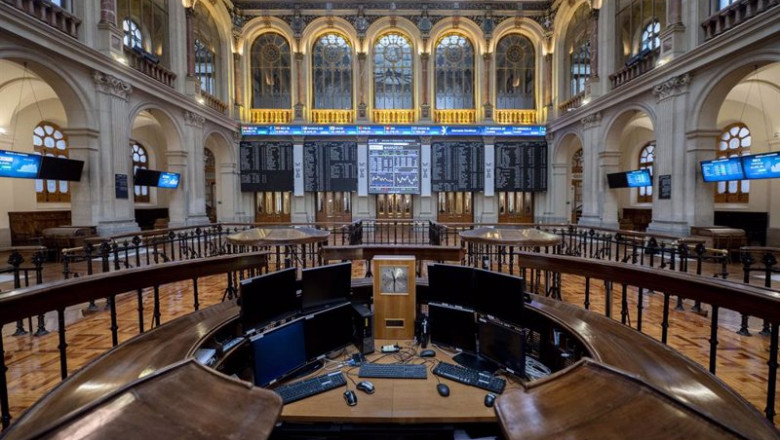 ep archivo   vista general del palacio de la bolsa a 7 de noviembre de 2021 en madrid espana