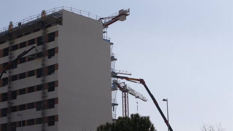 ep archivo   vivienda en construccion
