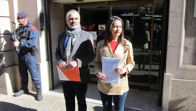 ep av- arrimadas llevala fiscaliadecisiontorrano retirarlazos