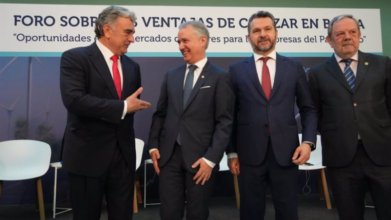 ep el consejero delegado de bme javier hernani i1 el lehendakari inigo urkullu i2 y el presidente de