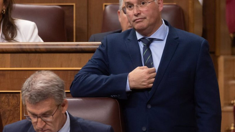 El líder del PP, Alberto Núñez Feijóo (i) y el portavoz del PP en el Congreso, Miguel Tellado (d), durante una sesión plenaria, en el Congreso de los Diputados, a 22 de mayo de 2024, en Madrid (España). | Eduardo Parra - Europa Press ep el lider del pp alberto nunez feijoo i y el portavoz del pp en el congreso miguel tellado d