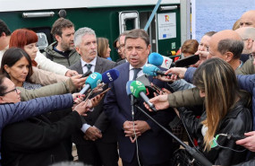ep el ministro de agricultura pesca y alimentacion luis planas atiende a medios tras el acto de ep el ministro de agricultura pesca y alimentacion luis planas atiende a medios tras el acto de
