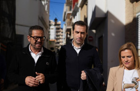 ep el ministro de economia comercio y empresa carlos cuerpo acompanado por el alcalde de sedavi jose