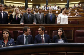 ep i-dla primera fila la portavozvicesecretaria generalpsoe adriana lastra los presidentesppciudadanos pablo casadoalbert rivera yportavozunidasencongresolos diputados irene montero durantehomenaje ep i-dla primera fila la portavozvicesecretaria generalpsoe adriana lastra los presidentesppciudadanos pablo casadoalbert rivera yportavozunidasencongresolos diputados irene montero durantehomenaje