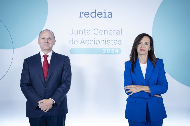 La Junta de Redeia reelige a Beatriz Corredor como presidenta y al CEO Roberto García