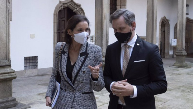 ep la ministra de industria comercio y turismo reyes maroto conversa a su llegada al acto de firma