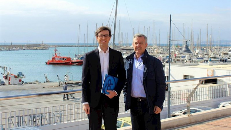 ep pablo montesinos vicesecretario general del pp y el alcalde de estepona jose maria garcia urbano