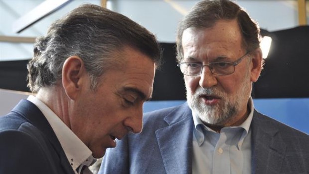 ep presidentegobiernoespana mariano rajoy con luis maria beamonte ep presidentegobiernoespana mariano rajoy con luis maria beamonte