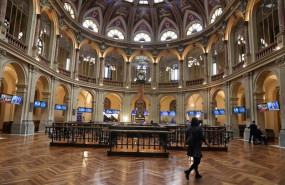 ep vista general del palacio de la bolsa a 10 de marzo de 2022 en madrid espana