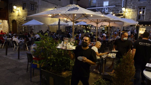 ep archivo bares y restaurantes en el casco historico de orense ep archivo bares y restaurantes en el casco historico de orense