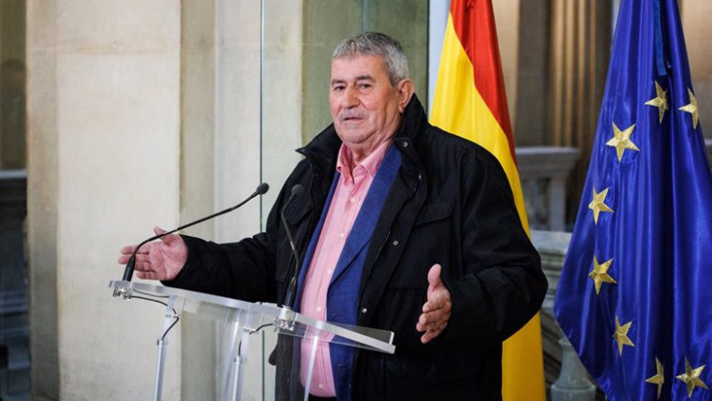 Archivo - El secretario General de UPA, Lorenzo Ramos, en una rueda de prensa después de su reunión con el ministro de Agricultura, Pesca y Alimentación | Alejandro Martínez Vélez - Europa Press - Archivo ep archivo el secretario general de upa lorenzo ramos en una rueda de prensa despues de su reunion