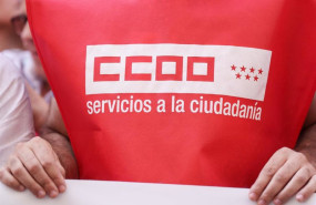 ep archivo   un hombre con un chaleco de ccoo a 8 de julio de 2025 en madrid espana