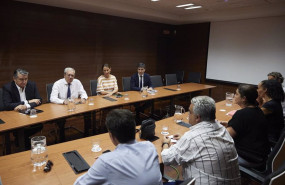 ep el consejero de economia conocimiento empresas y universidad rogelio velasco junto al