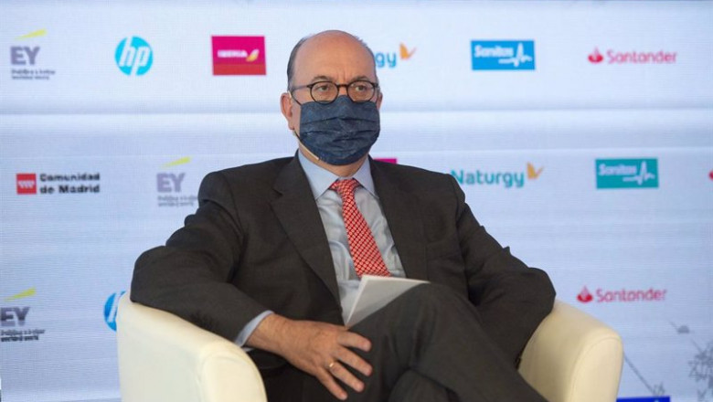 ep el presidente de aeb jose maria roldan durante la sesion el futuro de las finanzas tecnologia y