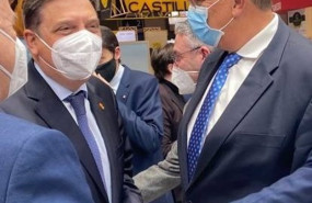 ep el presidente de interporc manuel garcia con el ministro de agricultura pesca y alimentacion luis