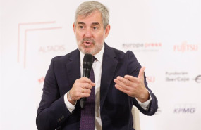 ep el presidente del gobierno de canarias fernando clavijo interviene durante un desayuno ep el presidente del gobierno de canarias fernando clavijo interviene durante un desayuno