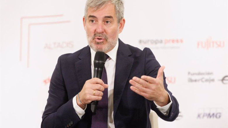 ep el presidente del gobierno de canarias fernando clavijo interviene durante un desayuno ep el presidente del gobierno de canarias fernando clavijo interviene durante un desayuno
