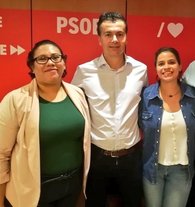 El secretario de Relaciones Internacionales del PSOE, Héctor Gómez, con las activistas nicaragüenses Eli Aguilar y Amaya Coppens | TWITTER PSOE INTERNACIONAL - Archivo ep el secretario de relaciones internacionales del psoe hector gomez con las activistas 20191130111503