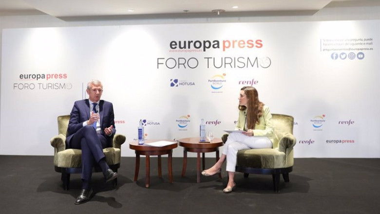 ep el vicepresidente primero y consejero de presidencia justicia y turismo de la xunta de galicia ep el vicepresidente primero y consejero de presidencia justicia y turismo de la xunta de galicia