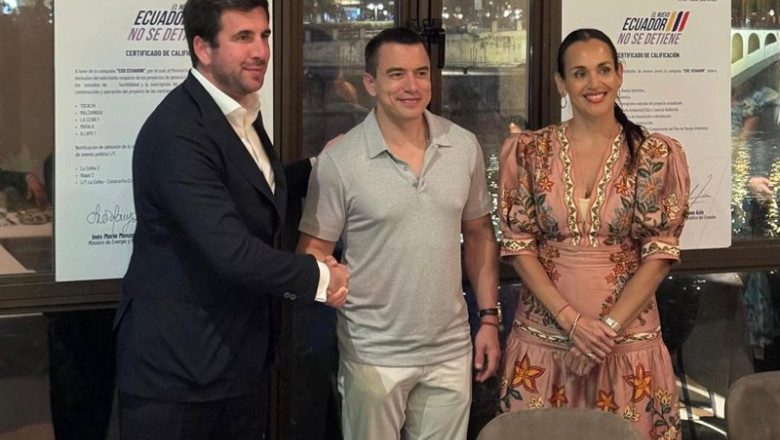 ep enrique riquelme presidente ejecutivo de cox daniel noboa presidente de ecuador e ines manzano