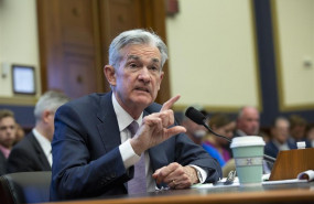 ep july 10 2019 - washington dc united states chair of the federal reserve jerome powell testifies before the house financial services committee on capitol hill in washington dc us on july 10 2019 stefani reynolds cnp contacto