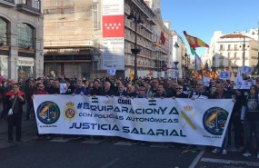 ep manifestacionpoliciasguardias civilesuna equiparacion salarial