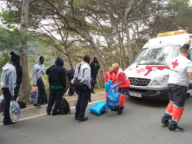 Migrantes rescatados en Ceuta | EUROPA PRESS/CRUZ ROJA DE CEUTA ep migrantes rescatadosceuta