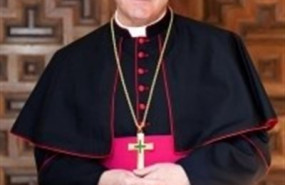 ep obispo auxiliarsevilla monsenor santiago gomez