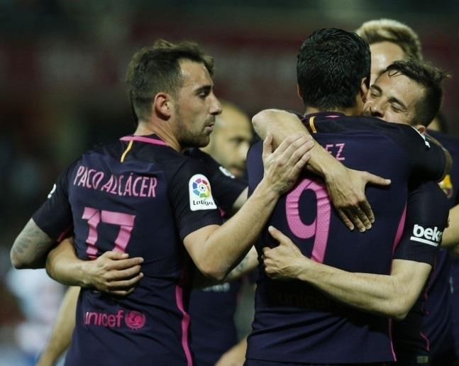 Paco Alcácer celebra un gol con el FC Barcelona | LALIGA ep paco alcacer celebragolfc barcelona