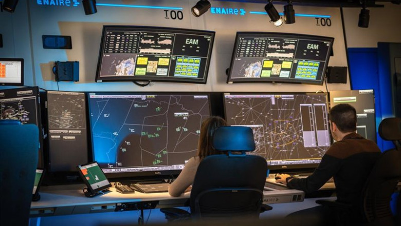 ep personal de un control de enaire en un simulador