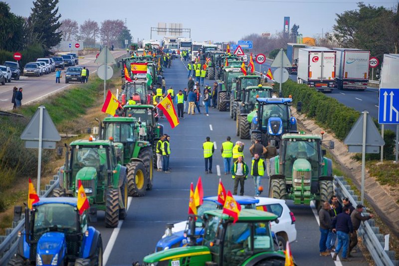 Octavo día de protestas de los agricultores con nuevos cortes de tráfico