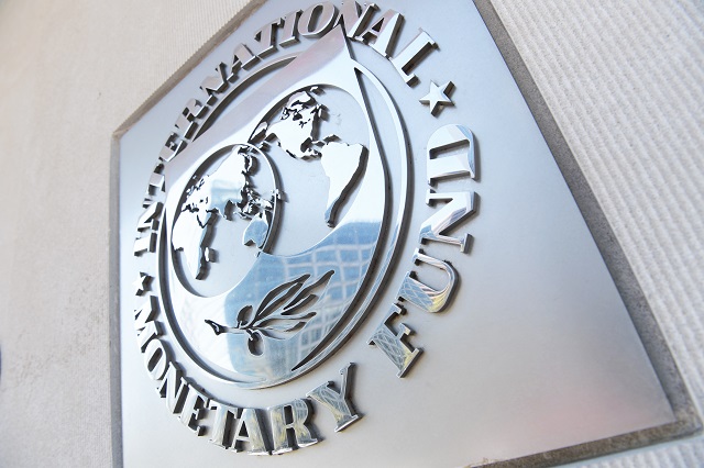 El FMI advierte de riesgos al alza para la inflación en EEUU y Reino Unido