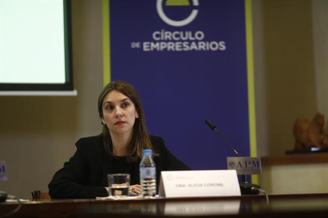 Alicia Coronil, del Círculo de Empresarios, durante una rueda de prensa | EUROPA PRESS - Archivo ep alicia coronil del circuloempresarios duranteruedaprensa