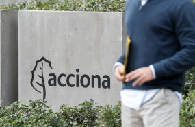 ep archivo   logotipo de acciona en la sede de madrid a 14 de noviembre de 2025 en madrid espana