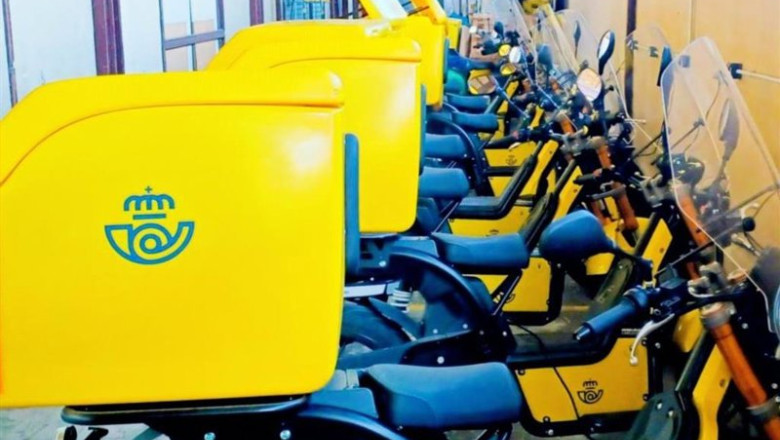 ep archivo   nueva flota de vehiculos de correos para la provincia de zaragoza