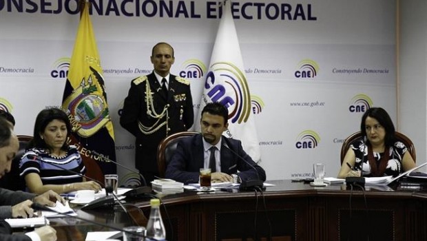 ep cne ecuador