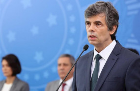 ep el ministro de salud de brasil nelson teich