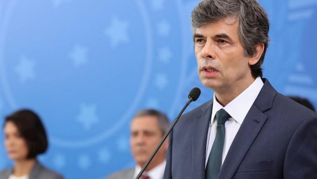 ep el ministro de salud de brasil nelson teich