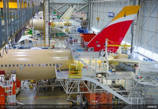 Iberia ultima la construcción de su primera A350-900 | IBERIA ep iberia ultimaconstruccionsu primera a350-900