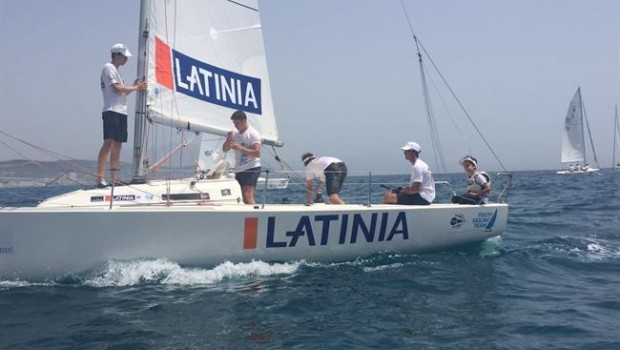 ep latinia youth sailing team
