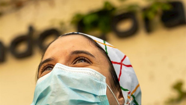 ep miembro del personal sanitario del hospital quiron sagrado corazon en sevilla