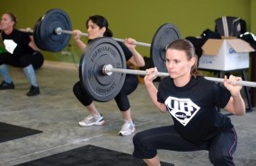 ep personas practicando crossfit