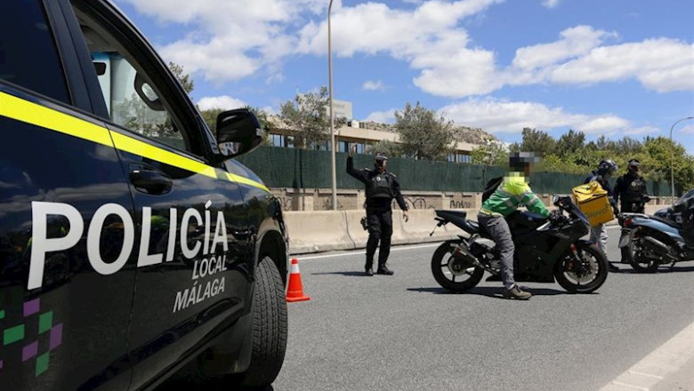 ep policia local de malaga realiza controles de carreteras ep policia local de malaga realiza controles de carreteras