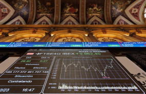 ep un panel del ibex 35 en el palacio de la bolsa a 9 de febrero de 2023 en madrid espana el 20230221122403