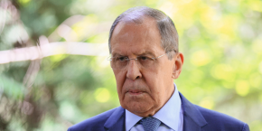 lavrov denonce la guerre hybride totale menee par l occident contre la russie 20230420121813 