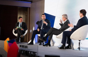 ep adrian barbon alfonso rueda y alfonso fernandez manueco en la mesa redonda