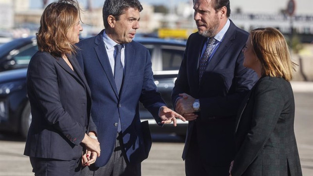 ep archivo   i d la alcaldesa de valencia maria jose catala el president de la generalitat carlos