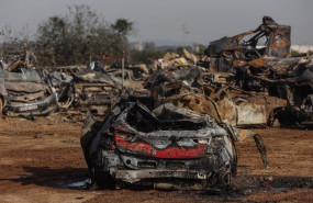 ep archivo   los restos del incendio de la campa de residuos y vehiculos de la dana