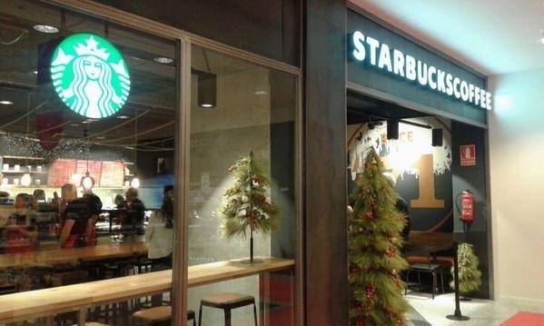 Cafetería Starbucks en Puerto Banús. | EUROPA PRESS/STARBUCKS ep cafeteria starbuckspuerto banus