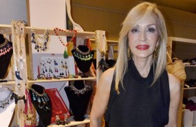 ep carmen lomanamercadillo navideno